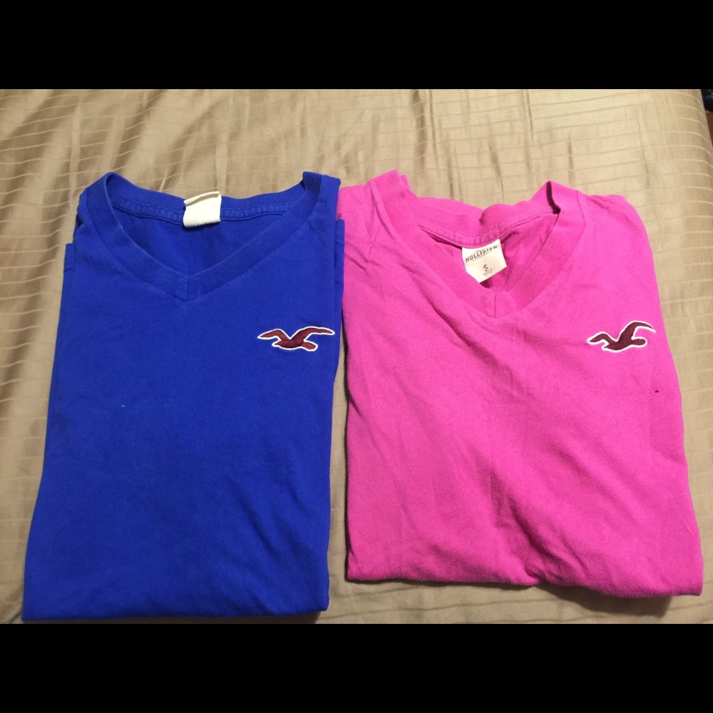 Holister V neck T-shirts Small